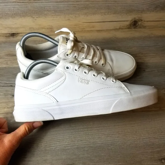 Vans Seldan Mens Vans Leather Trainers Vans Seldan Trainers Mens Navy